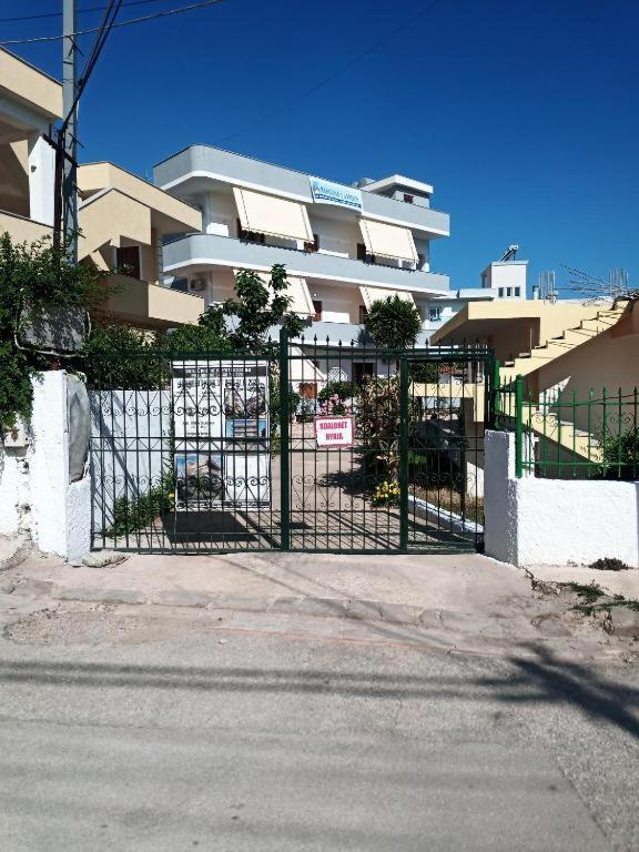 Hotel Opolonia Ksamil Exterior foto
